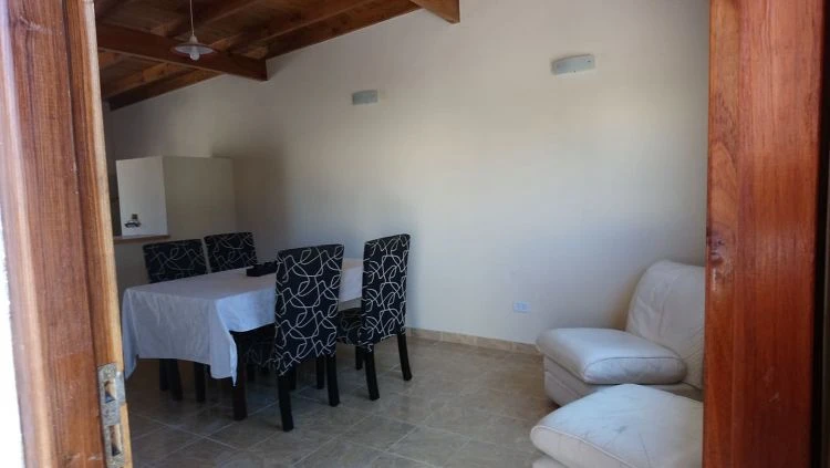 DEPARTAMENTO S/PATIO 3 AMBIENTES 1ER PISO ESCALERA - DEPARTAMENTO A METROS DE LA PLAZA - Departamento en La Lucila del Mar