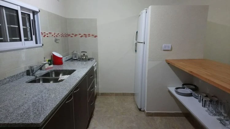 DEPARTAMENTO S/PATIO 3 AMBIENTES 1ER PISO ESCALERA - DEPARTAMENTO A METROS DE LA PLAZA - Departamento en La Lucila del Mar