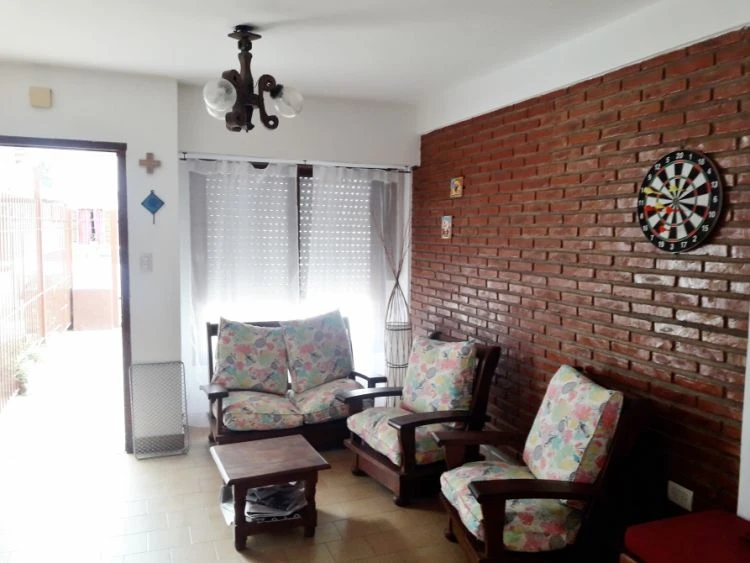 Amplio Dúplex para 6 personas - CON ALTILLO Y GRAN PATIO CON QUINCHO CUBIERTO - Dúplex/Tríplex en San Bernardo