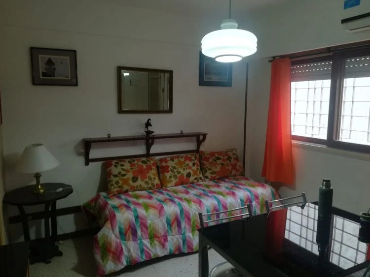 Dpto Mitre San Bernardo - Netflix, Wifi, Terraza con parrilla, Aire Acondicionado - Departamento en San Bernardo