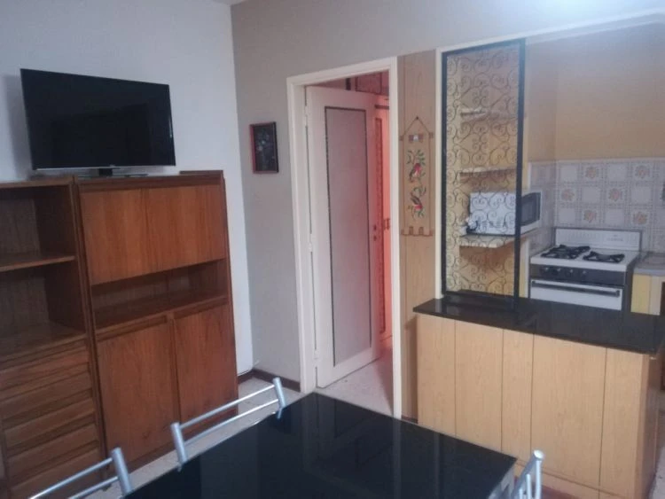 Dpto Mitre San Bernardo - Netflix, Wifi, Terraza con parrilla, Aire Acondicionado - Departamento en San Bernardo