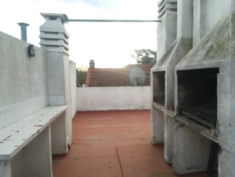 Dpto Mitre San Bernardo - Netflix, Wifi, Terraza con parrilla, Aire Acondicionado - Departamento en San Bernardo