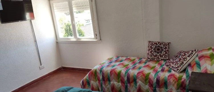Frente Al Mar en La Lucila - A mtrs. de la playa y a 100 mtrs. del centro. WiFi, netflix, cable - Departamento en La Lucila del Mar