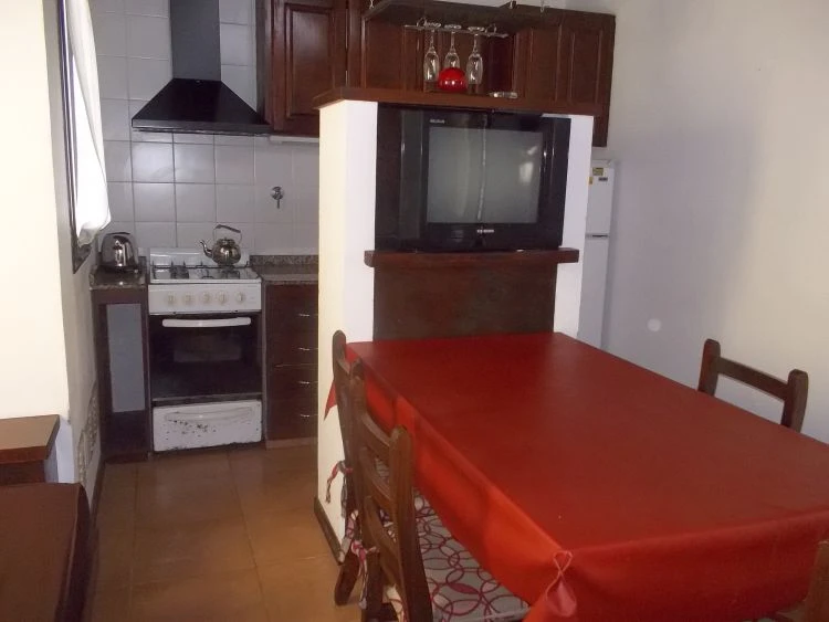 COMPLEJO AIRES EN EL CORAZÓN DE SAN BERNARDO - Pleno centro, parrilla y wifi - Departamento en San Bernardo