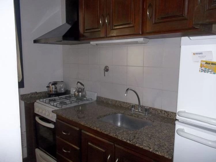 COMPLEJO AIRES EN EL CORAZÓN DE SAN BERNARDO - Pleno centro, parrilla y wifi - Departamento en San Bernardo