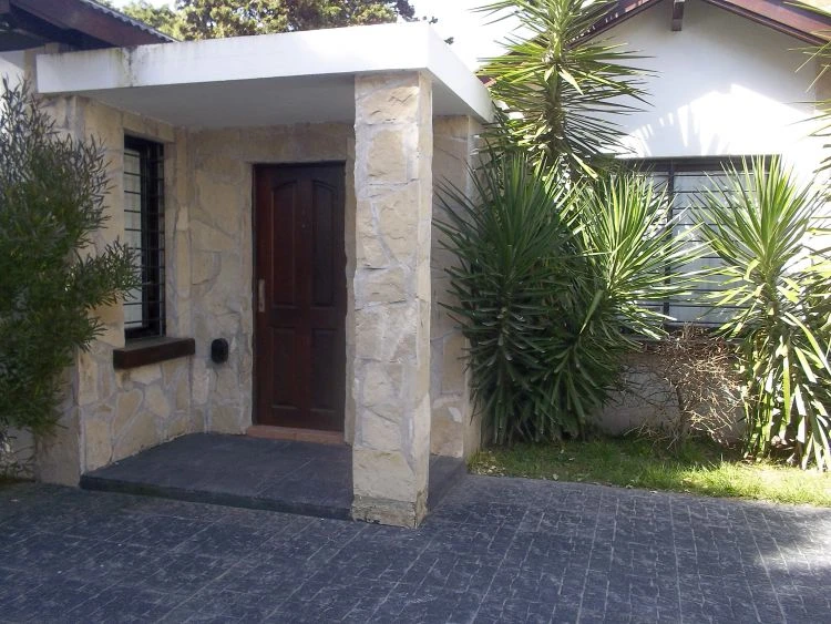 COMPLEJO AIRES EN EL CORAZÓN DE SAN BERNARDO - Pleno centro, parrilla y wifi - Departamento en San Bernardo