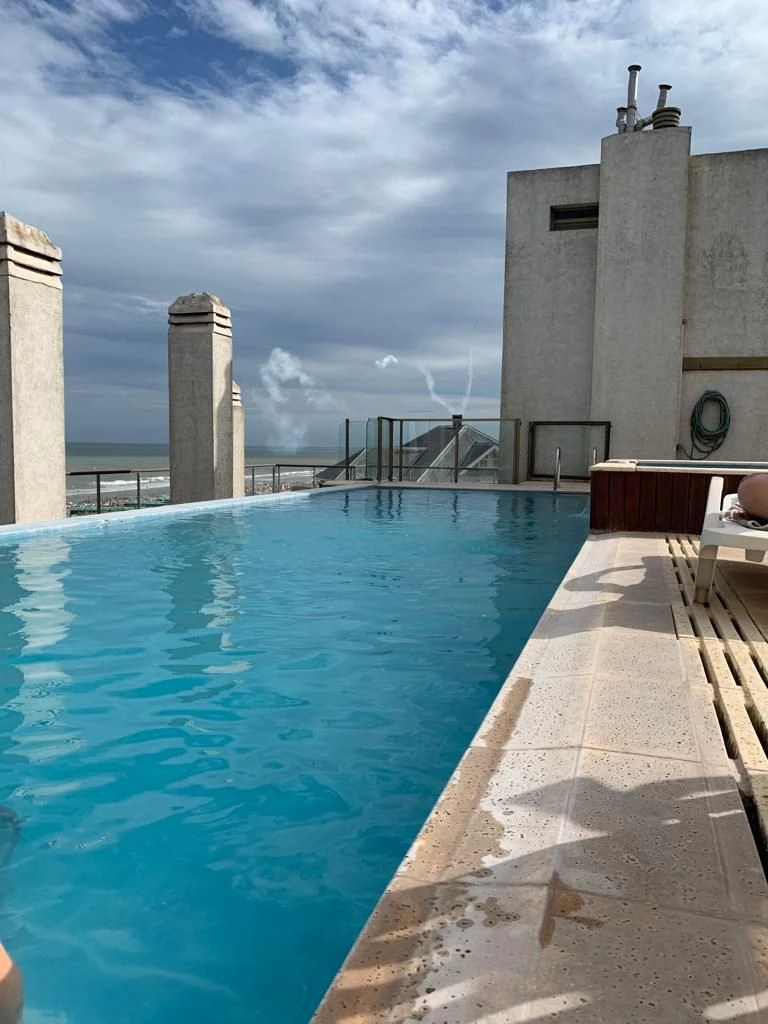 Edificio Villa D' Este Mare - Frente al mar - Departamento en Pinamar