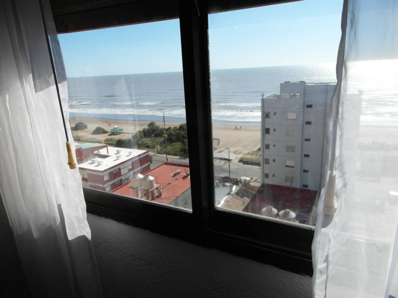3 Ambientes amplios sobre Chiozza y Garay a 1 cuadra del Mar - Gran confort, departamento a estrenar | Habitaciones con vista al mar - Departamento en San Bernardo