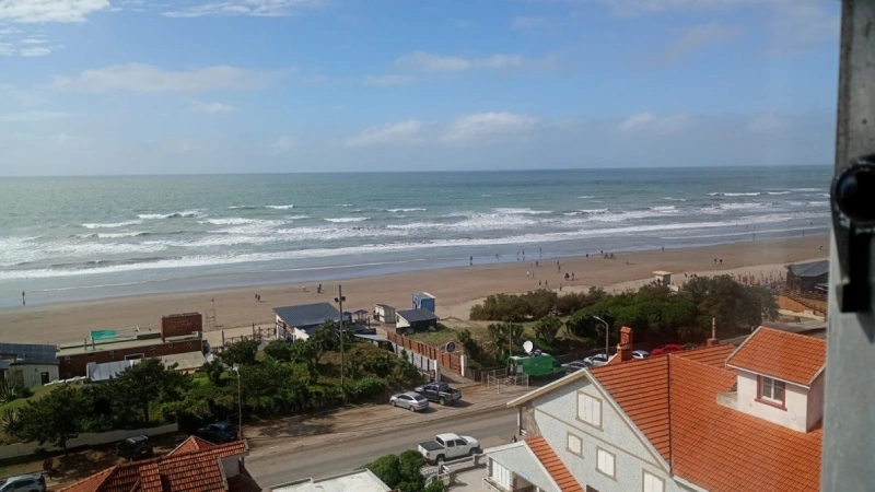 Excelente departamento 2 ambientes - Con vista al mar - Departamento en San Bernardo