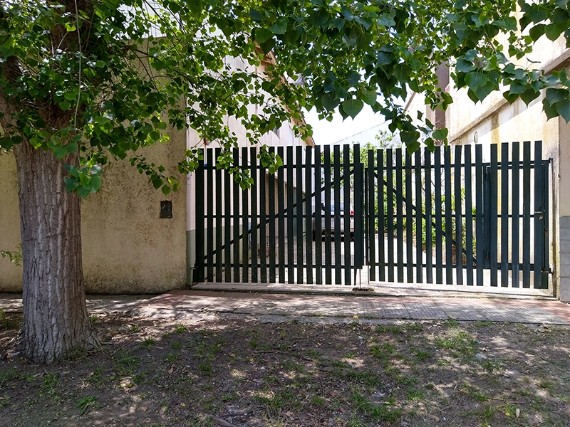 DUEÑO ALQUILA DUPLEX 6P-2CDAS PLAYA-COCHERA CERRADA-WIFI - A 2 cuadras del mar y a 5 cuadras del centro. - Dúplex/Tríplex en Las Toninas