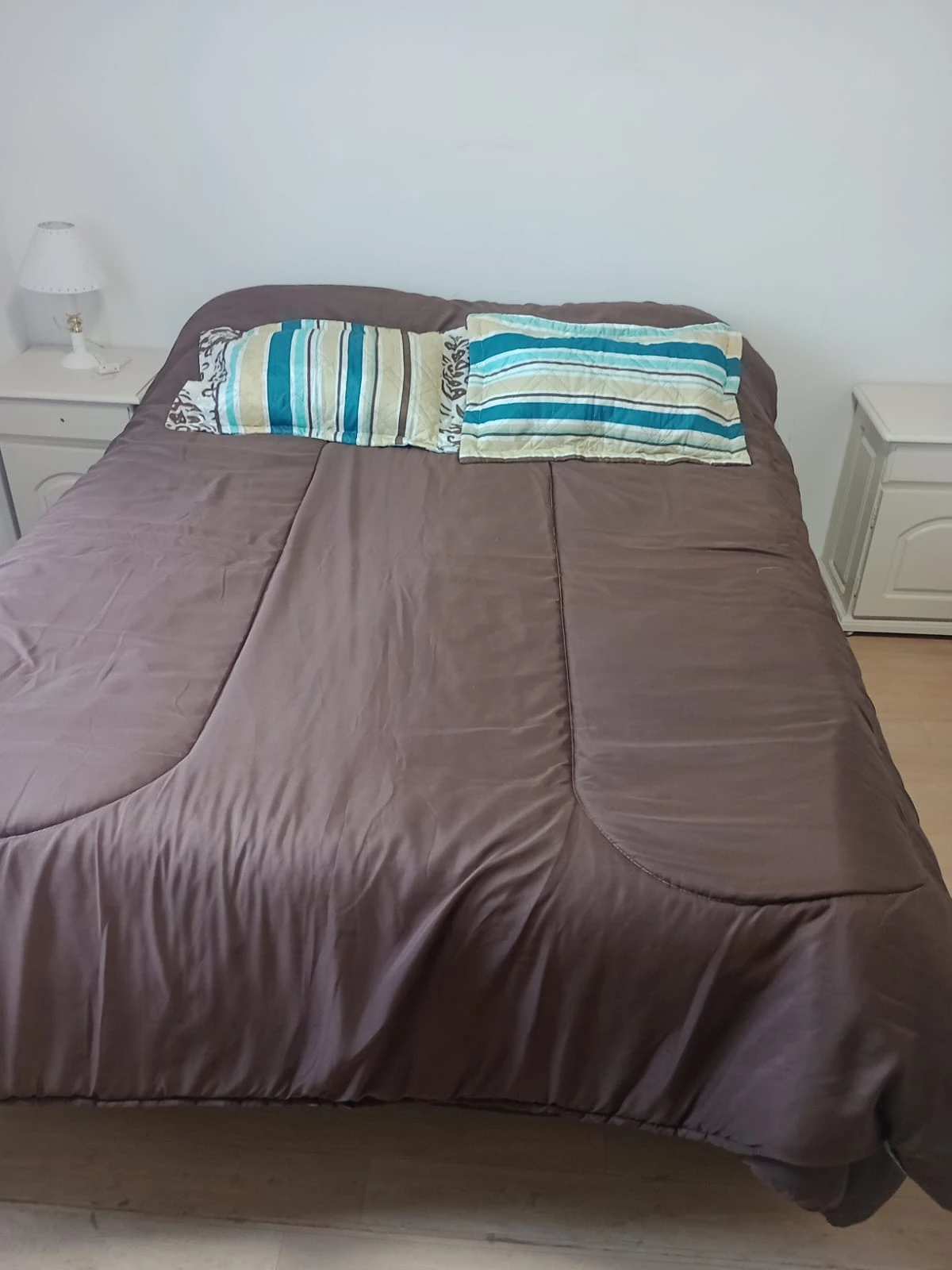 Hermosos departamento en Planta alta al fondo - A seis cuadras de la playa y a 10 del centro comercial -  Barrio residencial San Rafael. - Departamento en Mar de Ajó