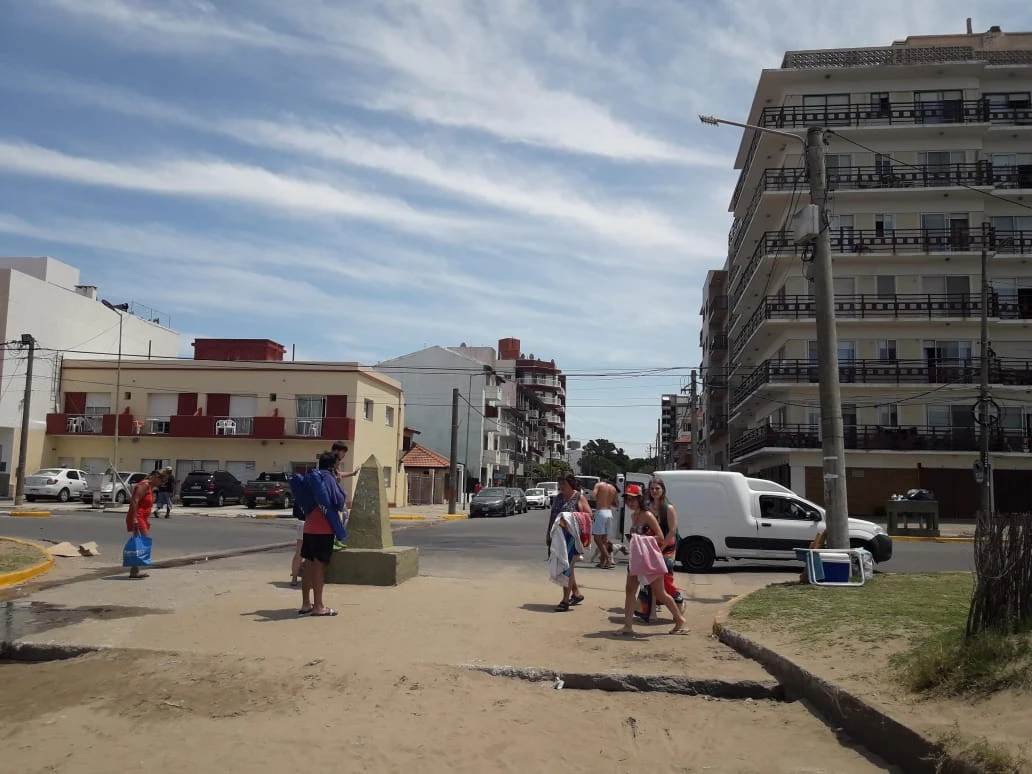 Departamento 2 amb - Frente al mar - Vista al mar, parrilla,  cochera - Departamento en San Bernardo