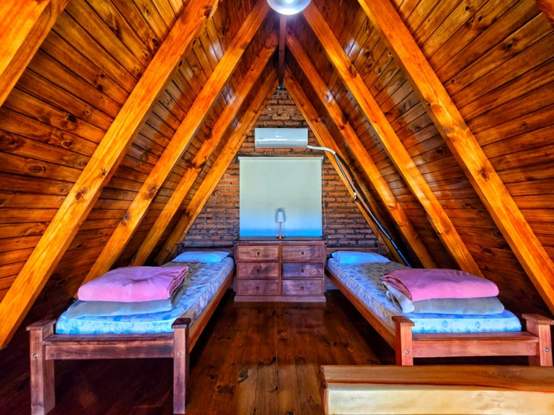 Cabañas La Esperanza - 📍 El establecimiento se encuentra en el acceso al circuito chico, frente al cerro ventana. - Cabaña en Tornquist