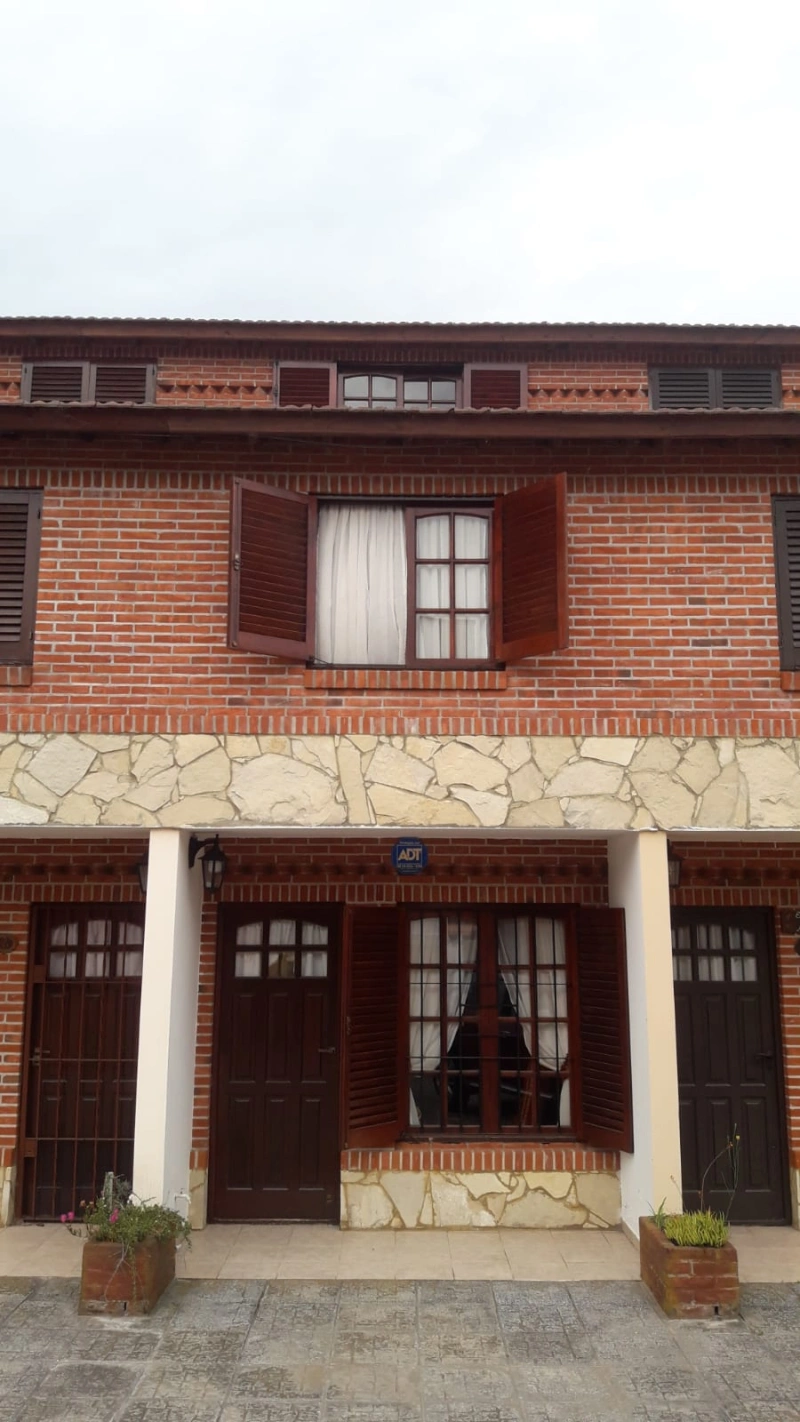 Triplex a 3 cuadras del mar - Equipado, 3 dormitorios - Dúplex/Tríplex en Costa Azul