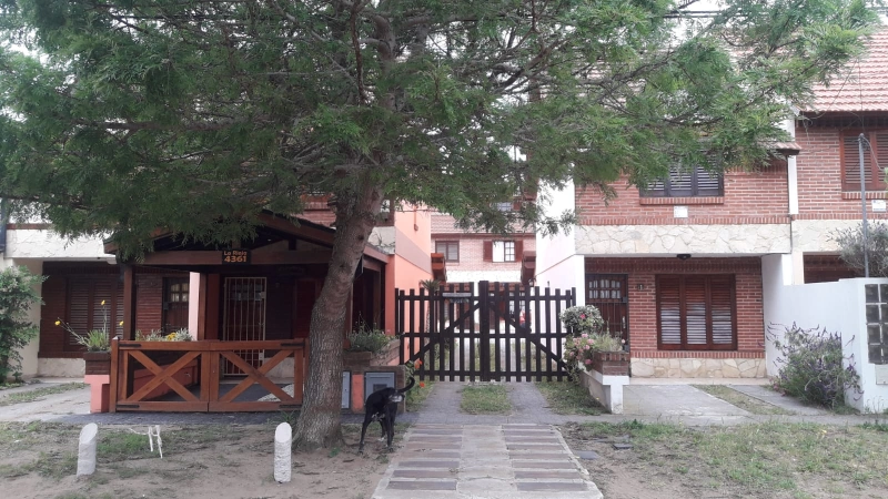 Triplex a 3 cuadras del mar - Equipado, 3 dormitorios - Dúplex/Tríplex en Costa Azul