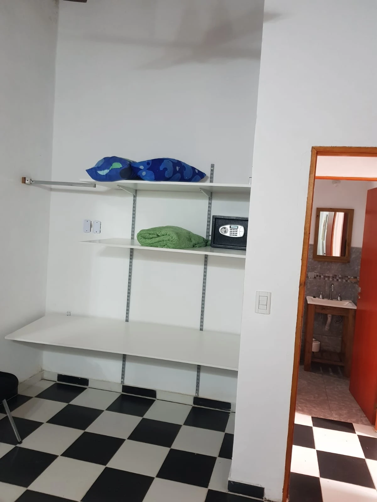 Departamentos de 2 ambientes con Cochera Semi Cubierta -  - Departamento en Aguas Verdes