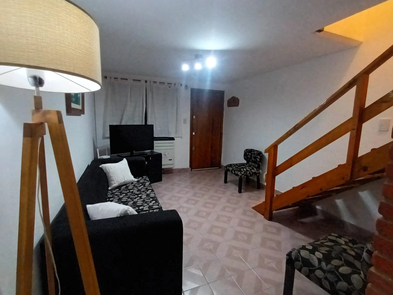 Dúplex cómodo funcional, y luminoso. -  - Dúplex/Tríplex en Costa Azul