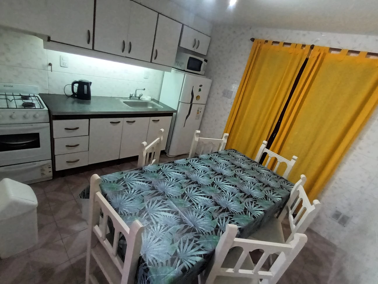 Dúplex cómodo funcional, y luminoso. -  - Dúplex/Tríplex en Costa Azul