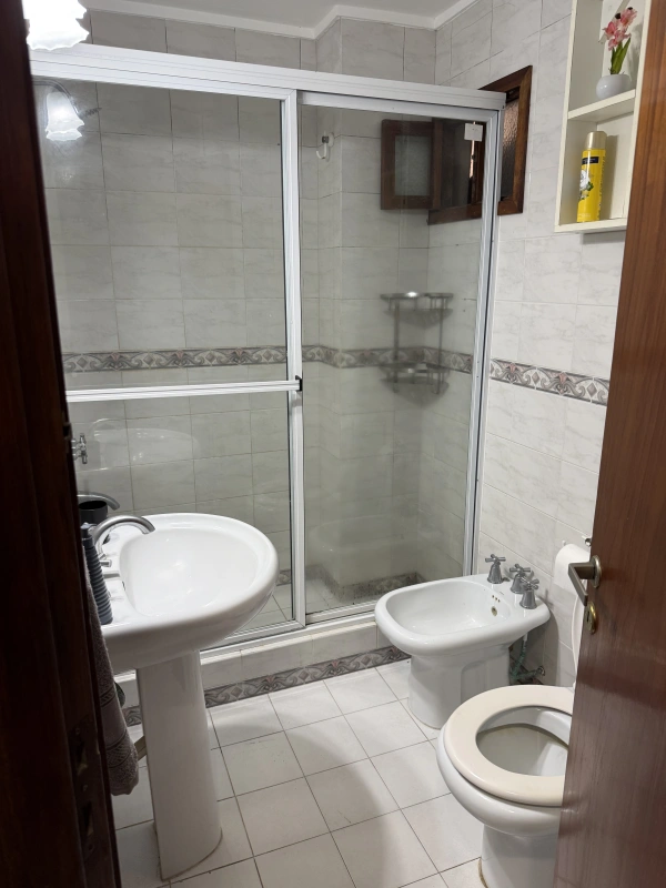 Depto sobre Chiozza p/ 6 personas c/ Cochera - La mejor ubicacion, descuento por semana o quincena! - Departamento en San Bernardo