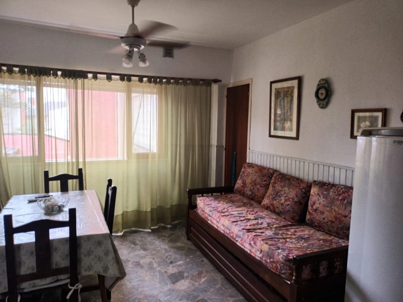 Dpto. dos ambientes funcional y luminoso -  - Departamento en La Lucila del Mar