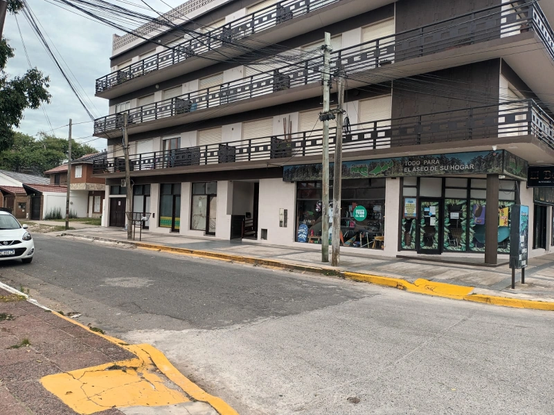 Dpto. dos ambientes funcional y luminoso -  - Departamento en La Lucila del Mar