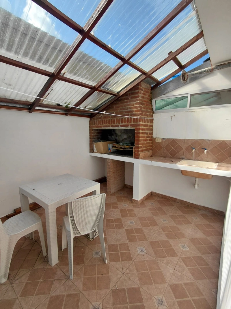 DUPLEX 6 PERSONAS  PARRILLA ESPACIO GUARDA COCHE 2 BAÑOS - 50 METROS DEL MAR GAS NATURAL WIFI - Dúplex/Tríplex en Costa Azul
