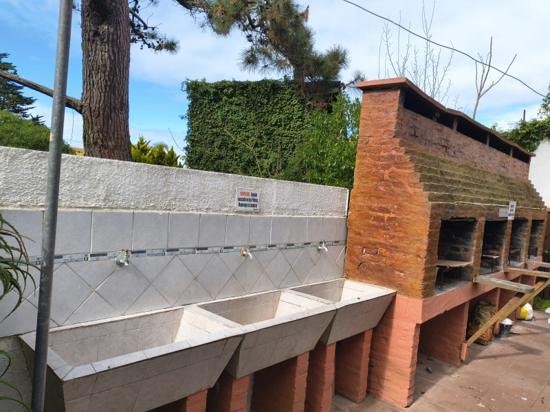 Departamento a 2 cuadras del mar en Complejo DELLA - A 2 cuadras del mar 🌊 12 de la peatonal nueva y a 2 de la peatonal vieja. - Departamento en Villa Gesell