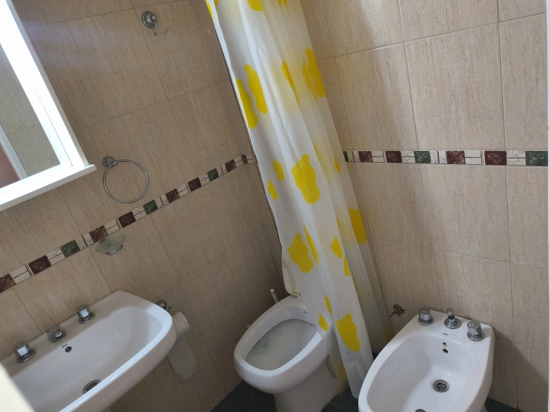 Departamento a 2 cuadras del mar en Complejo DELLA - A 2 cuadras del mar 🌊 12 de la peatonal nueva y a 2 de la peatonal vieja. - Departamento en Villa Gesell