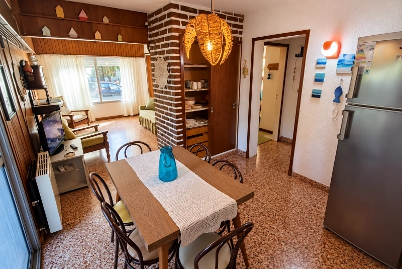 CASA ALQUILER VERANO EN PLANTA BAJA - VILLA GESELL BARRIO NORTE - Zona de pinares - Casa/Chalet en Villa Gesell