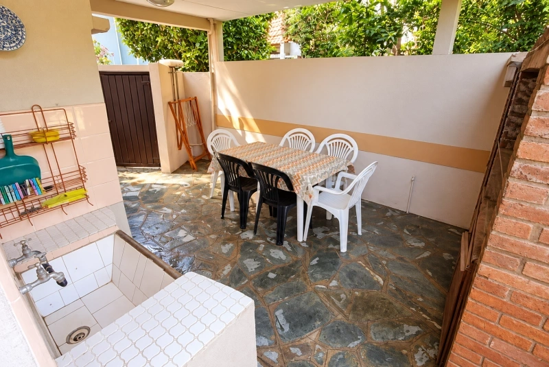 CASA ALQUILER VERANO EN PLANTA BAJA - VILLA GESELL BARRIO NORTE - Zona de pinares - Casa/Chalet en Villa Gesell